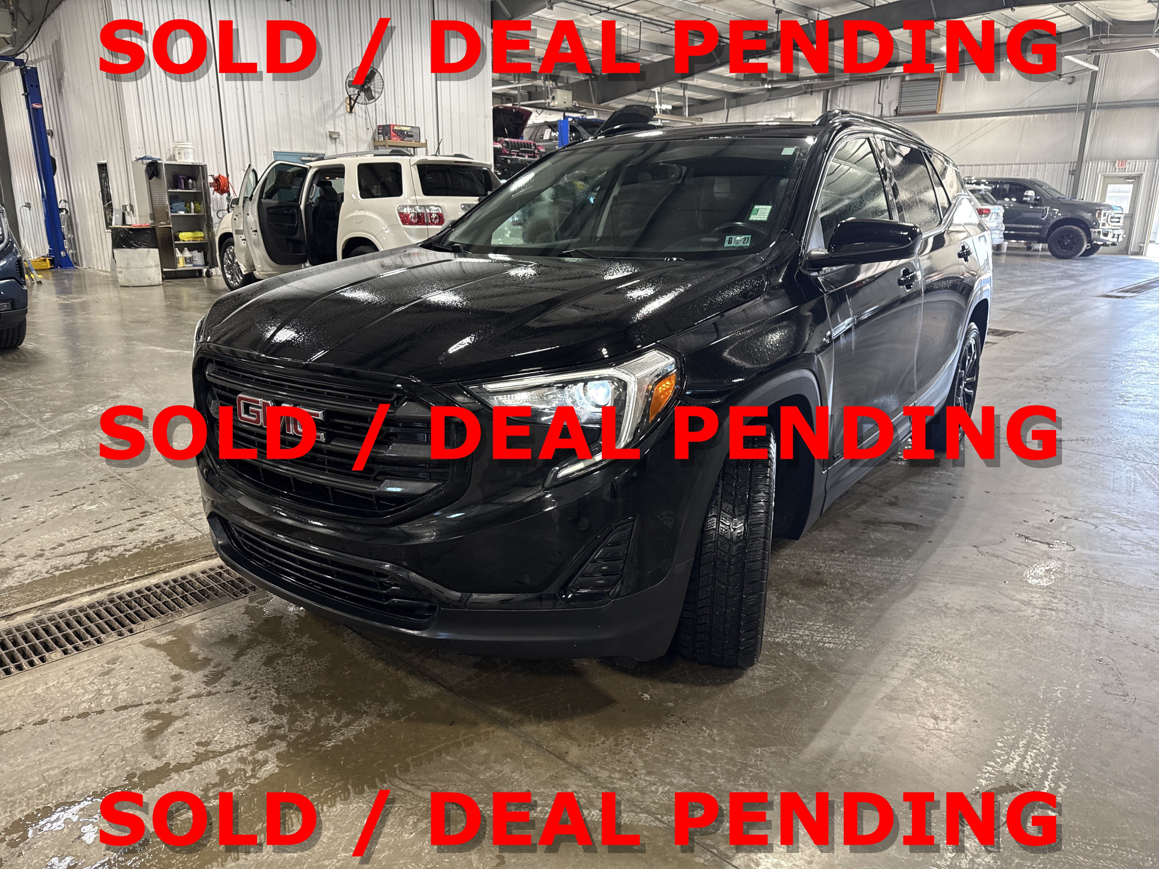 Used 2019 GMC Terrain SLE w/ Driver Convenience Package AWD/4WD image 6