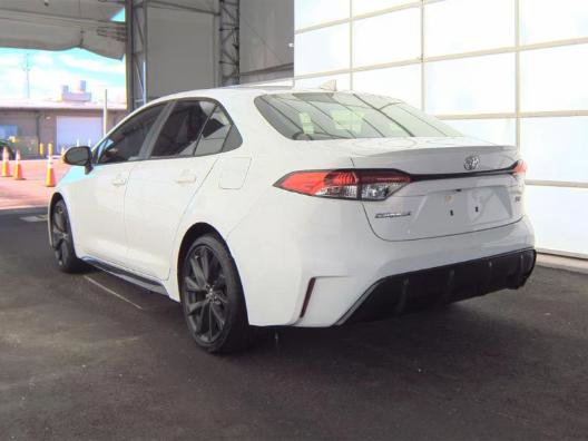 Used 2023 Toyota Corolla SE FWD image 4