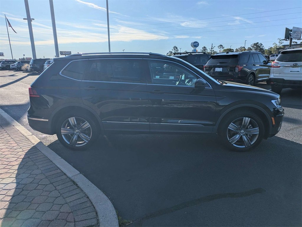 Used 2021 Volkswagen Tiguan SE image 4