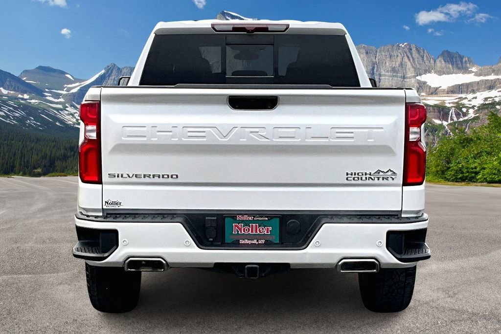 Used 2022 Chevrolet Silverado 1500 High Country w/ Z71 Off-Road Package AWD/4WD image 4
