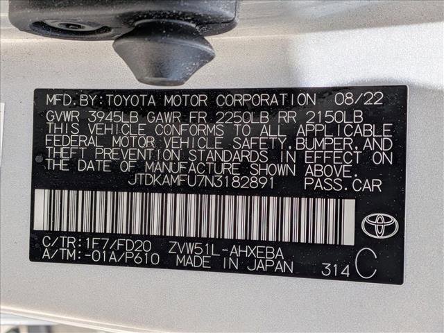 Used 2022 Toyota Prius LE image 15