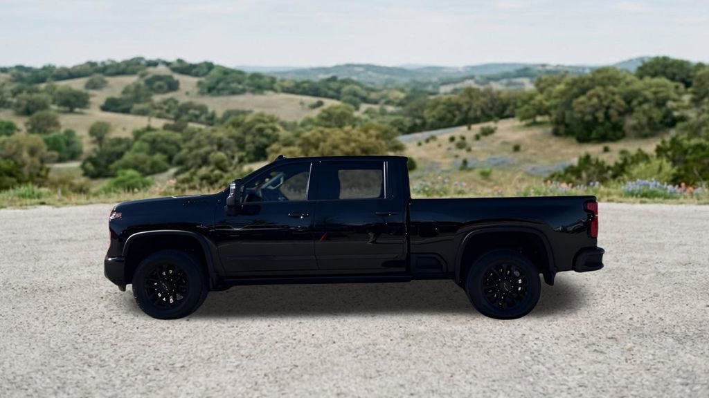 Used 2025 Chevrolet Silverado 2500 High Country w/ High Country Premium Package AWD/4WD image 5