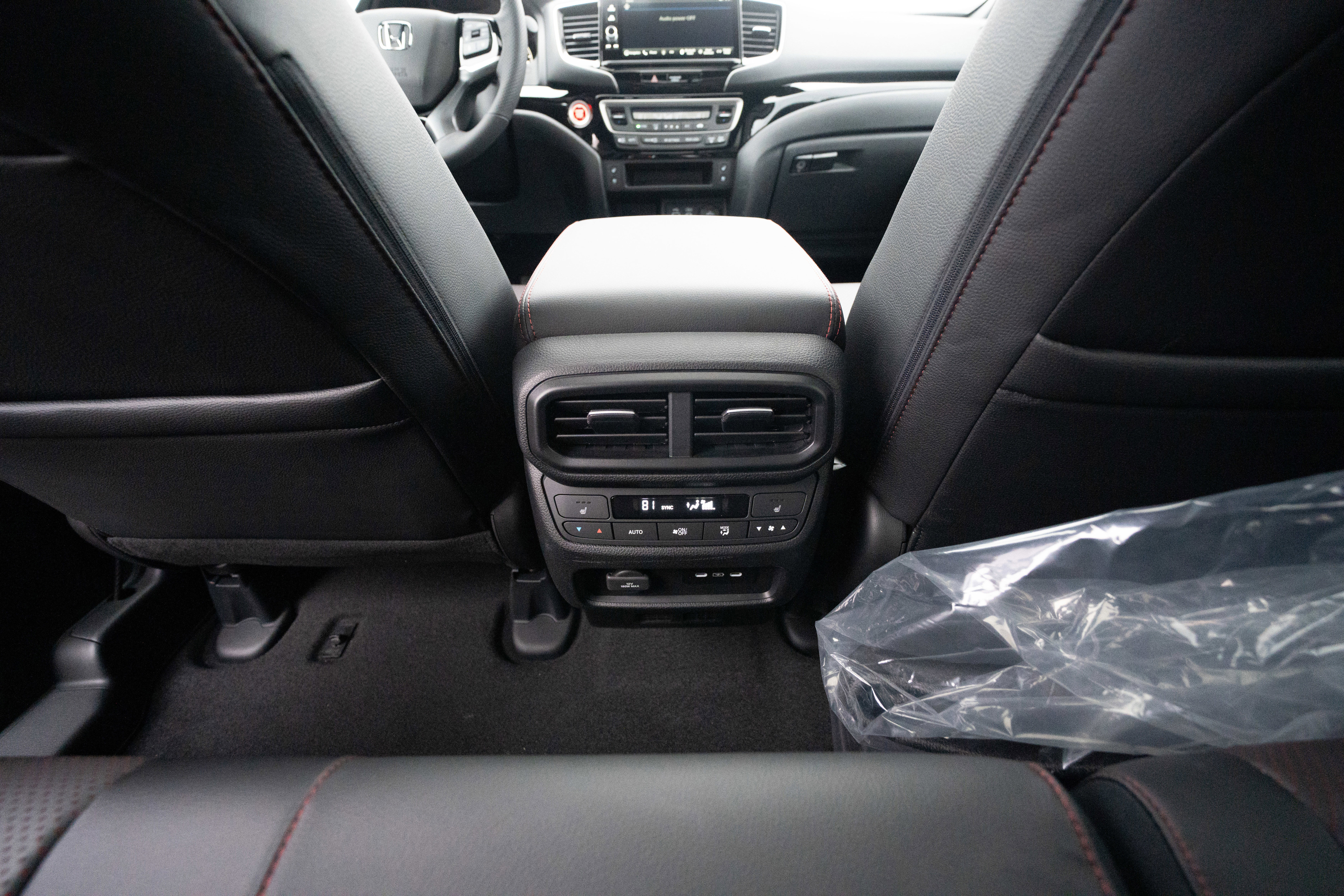 New 2026 Honda Ridgeline Black Edition image 22