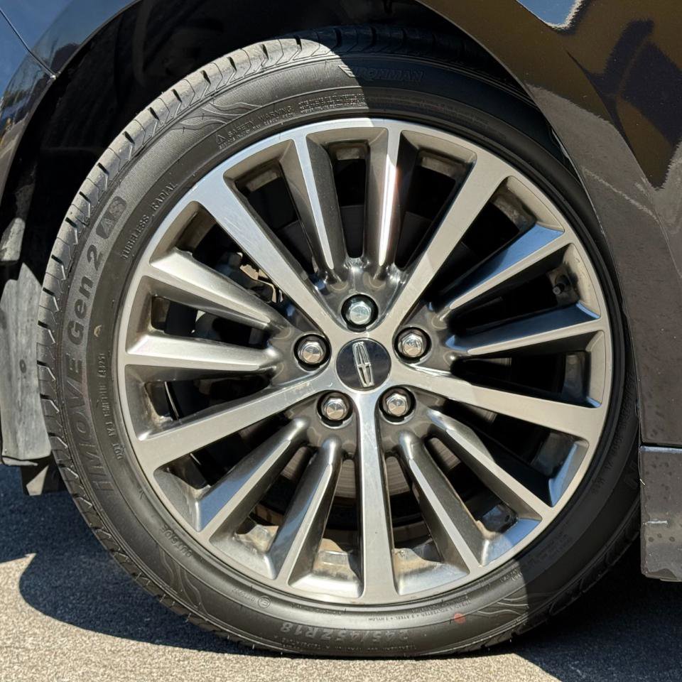 Used 2019 Lincoln MKZ Premiere FWD image 21