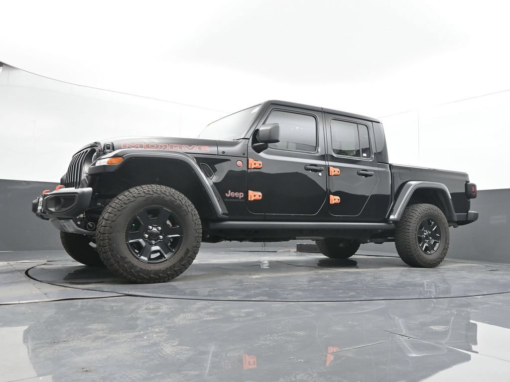 Used 2022 Jeep Gladiator Mojave w/ Cold Weather Group AWD/4WD image 53