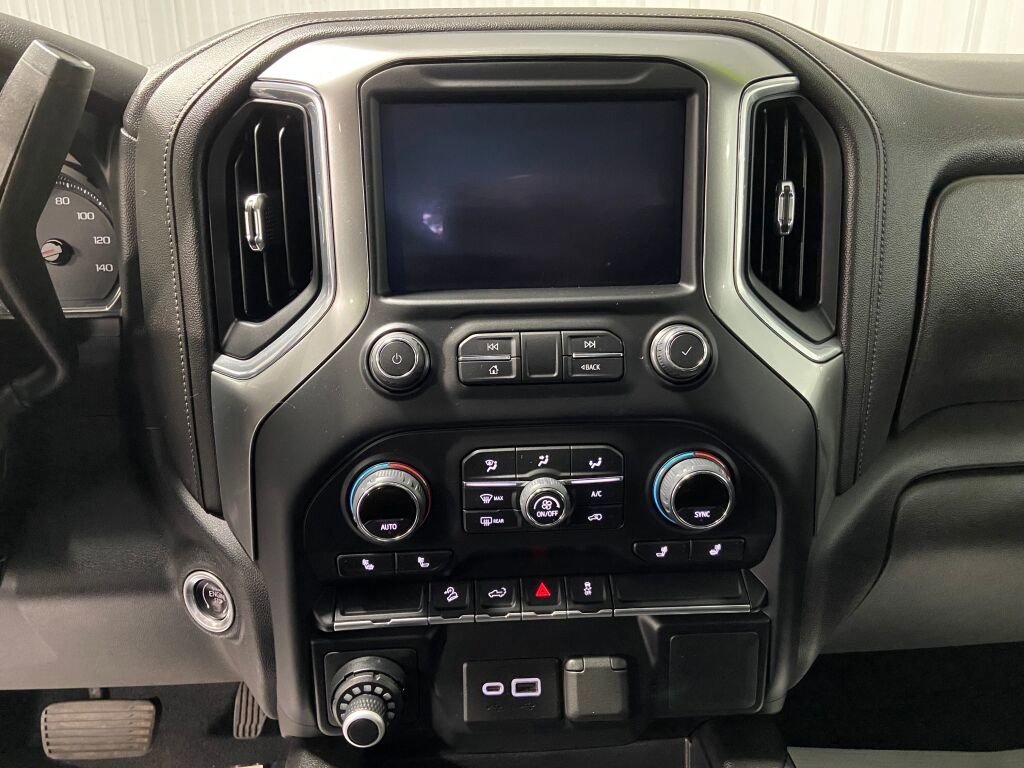 Used 2022 Chevrolet Silverado 1500 LT Trail Boss w/ LPO, Dark Essentials Package image 7