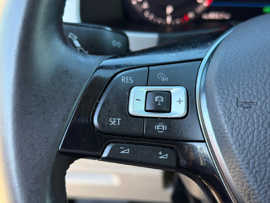 Used 2019 Volkswagen Atlas SEL FWD image 25