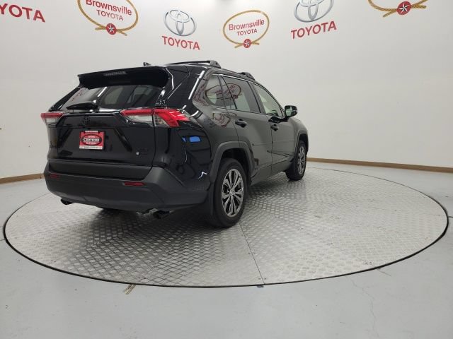 Certified 2025 Toyota RAV4 XLE Premium AWD/4WD image 8