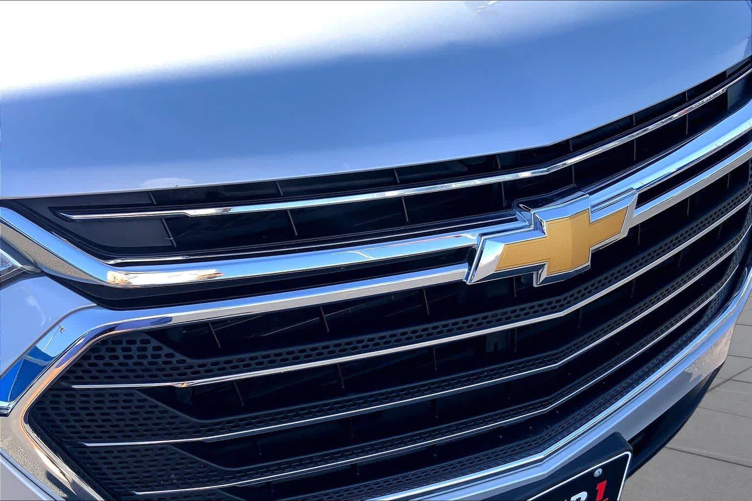 Used 2019 Chevrolet Traverse LT FWD image 30