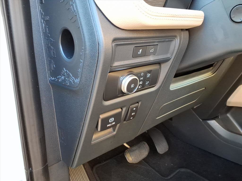 Used 2022 Ford Expedition Max Limited image 10