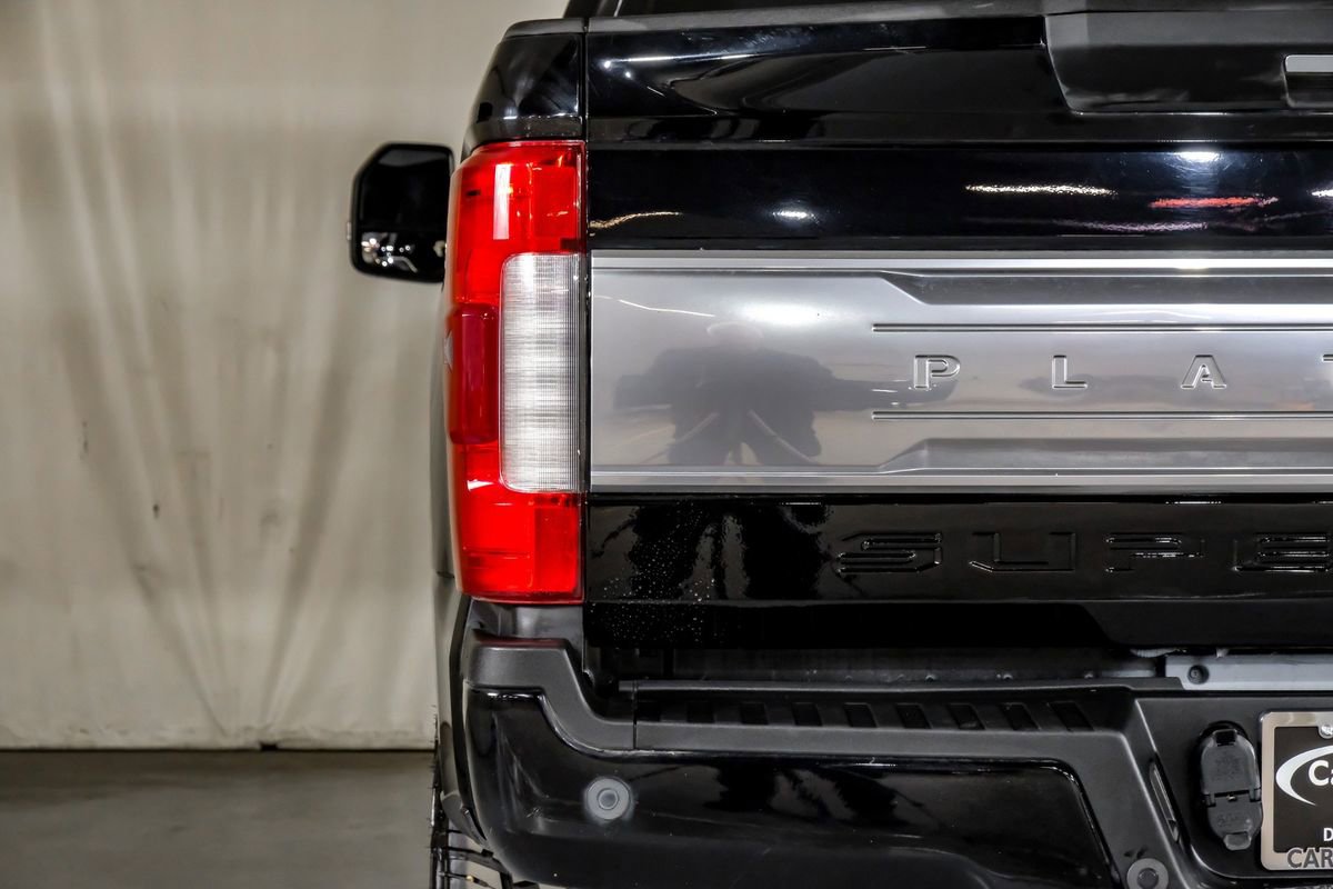 Used 2017 Ford F250 Platinum w/ FX4 Off-Road Package image 43
