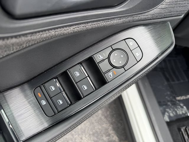 Used 2021 Nissan Rogue S FWD image 10