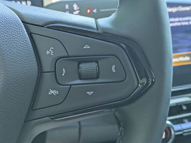 New 2027 Chevrolet Bolt LT w/ Comfort Package FWD image 14
