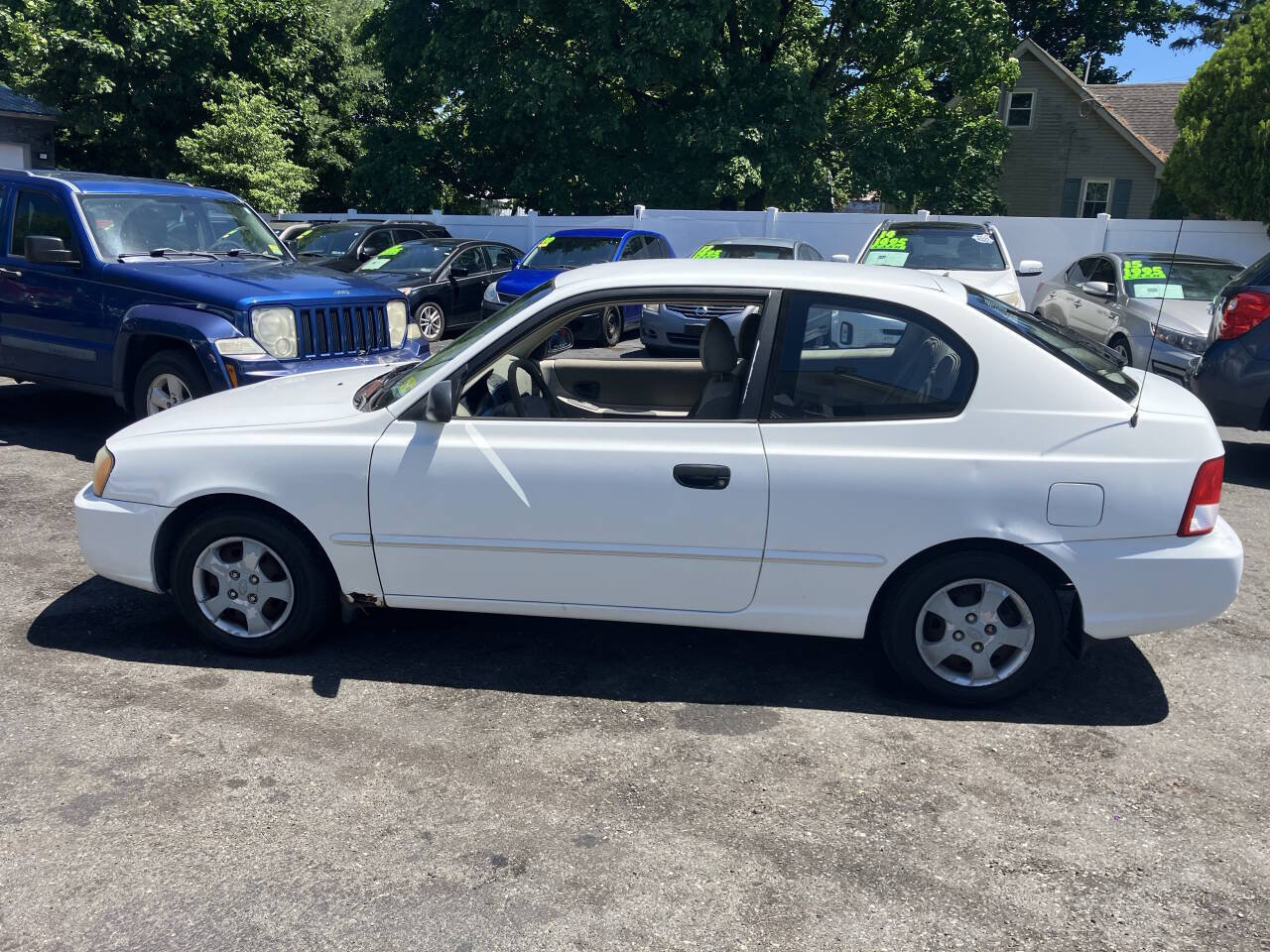Used 2002 Hyundai Accent GS FWD image 10
