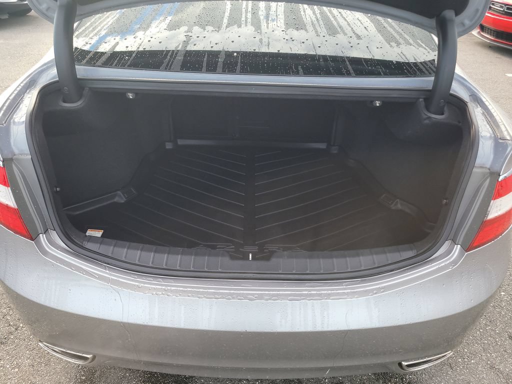 Used 2013 Hyundai Azera FWD image 8