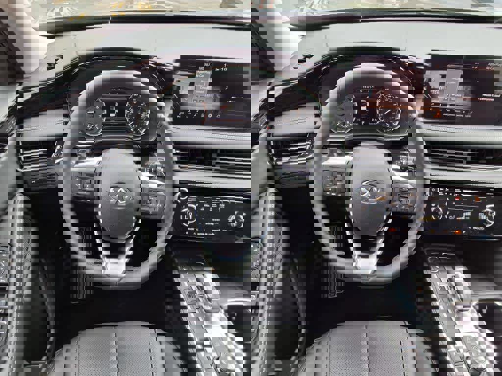 New 2025 INFINITI QX60 Pure image 4