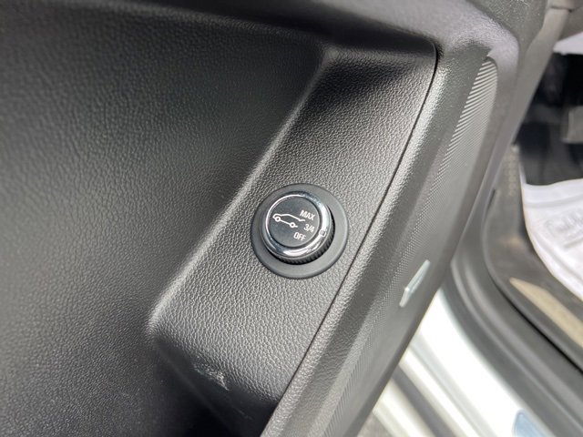 Used 2021 Chevrolet Traverse High Country image 22