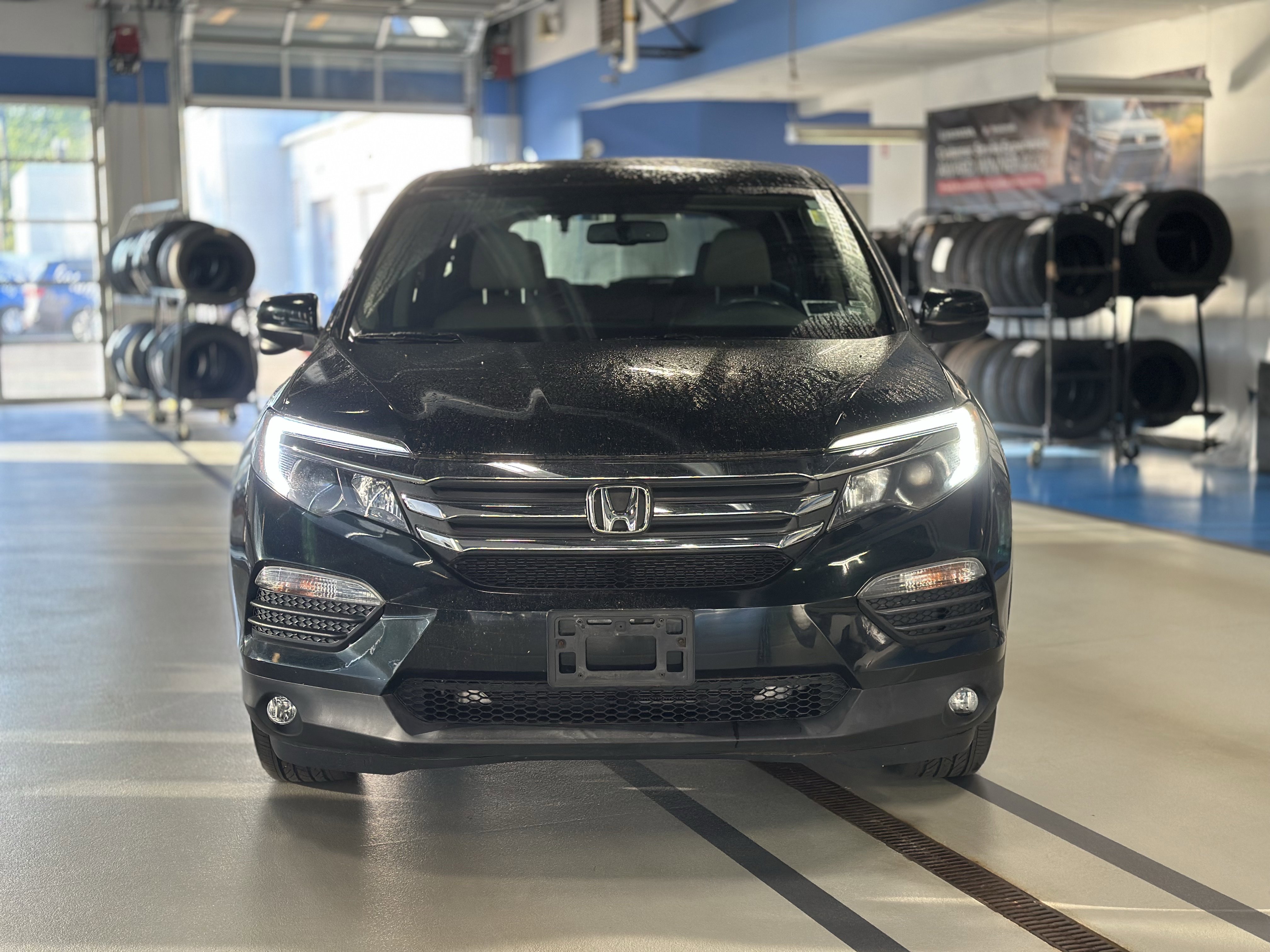 Used 2018 Honda Pilot EX-L image 2