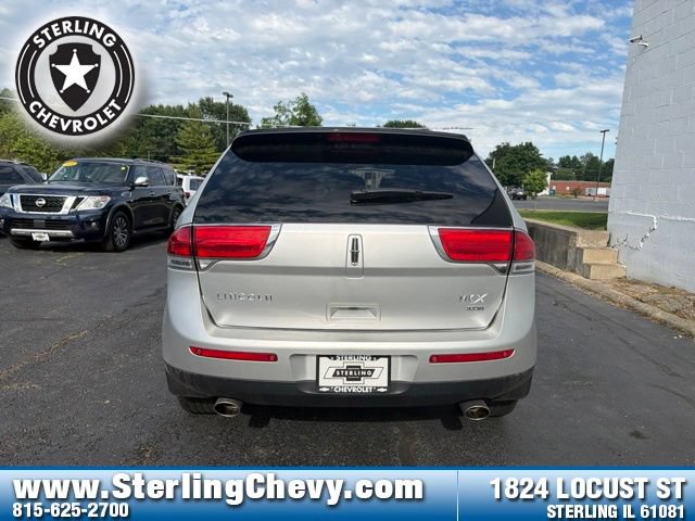 Used 2013 Lincoln MKX AWD image 4