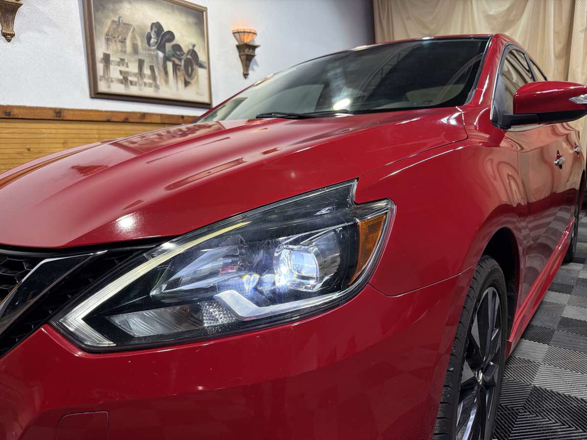 Used 2016 Nissan Sentra SR w/ Driver's Assist Package FWD image 8