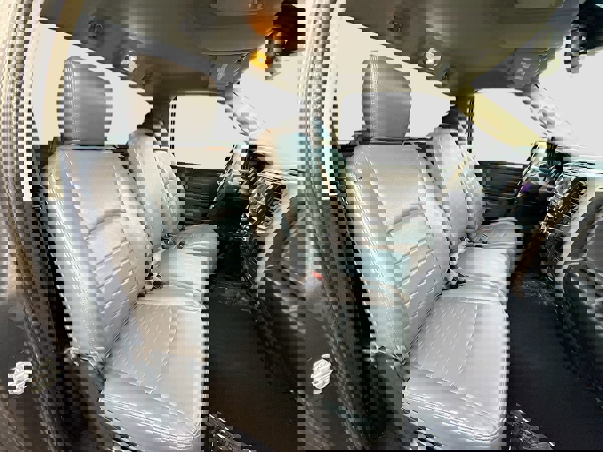 Used 2019 RAM 1500 Express image 21