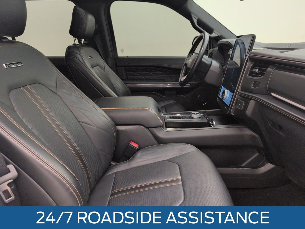 Used 2023 Ford Expedition Platinum image 13