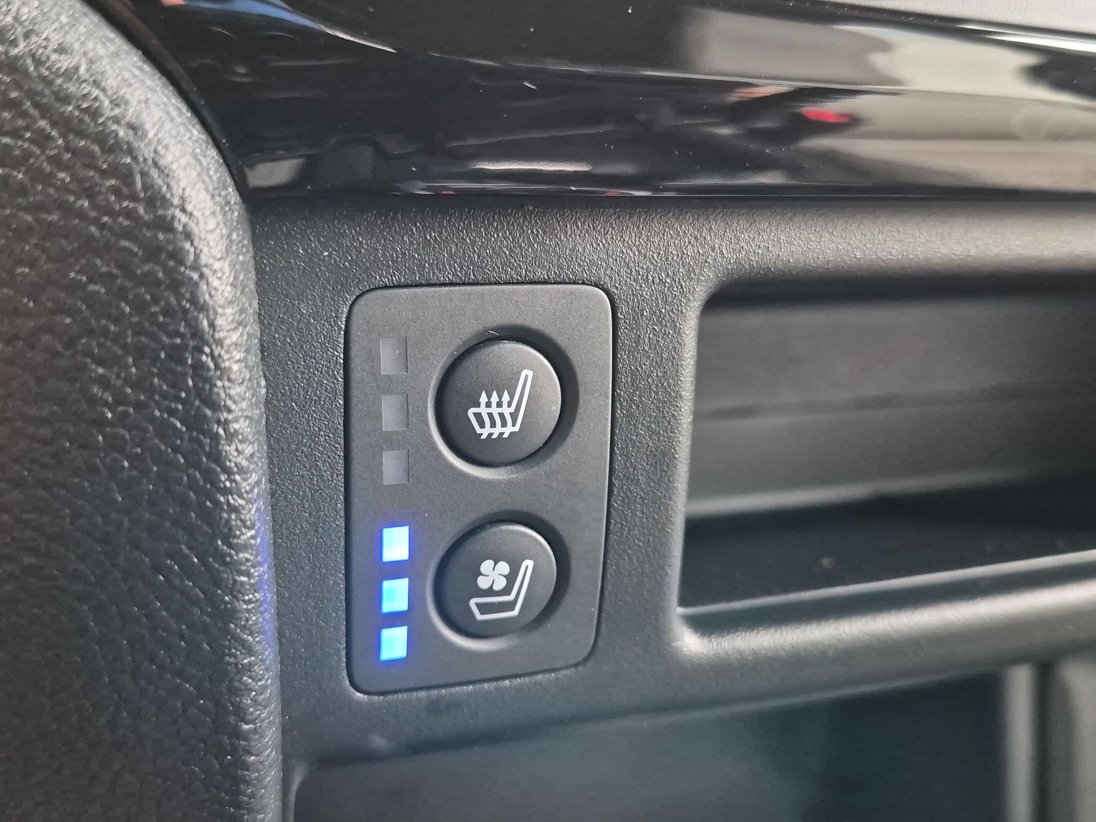Used 2022 Honda Passport Elite image 21