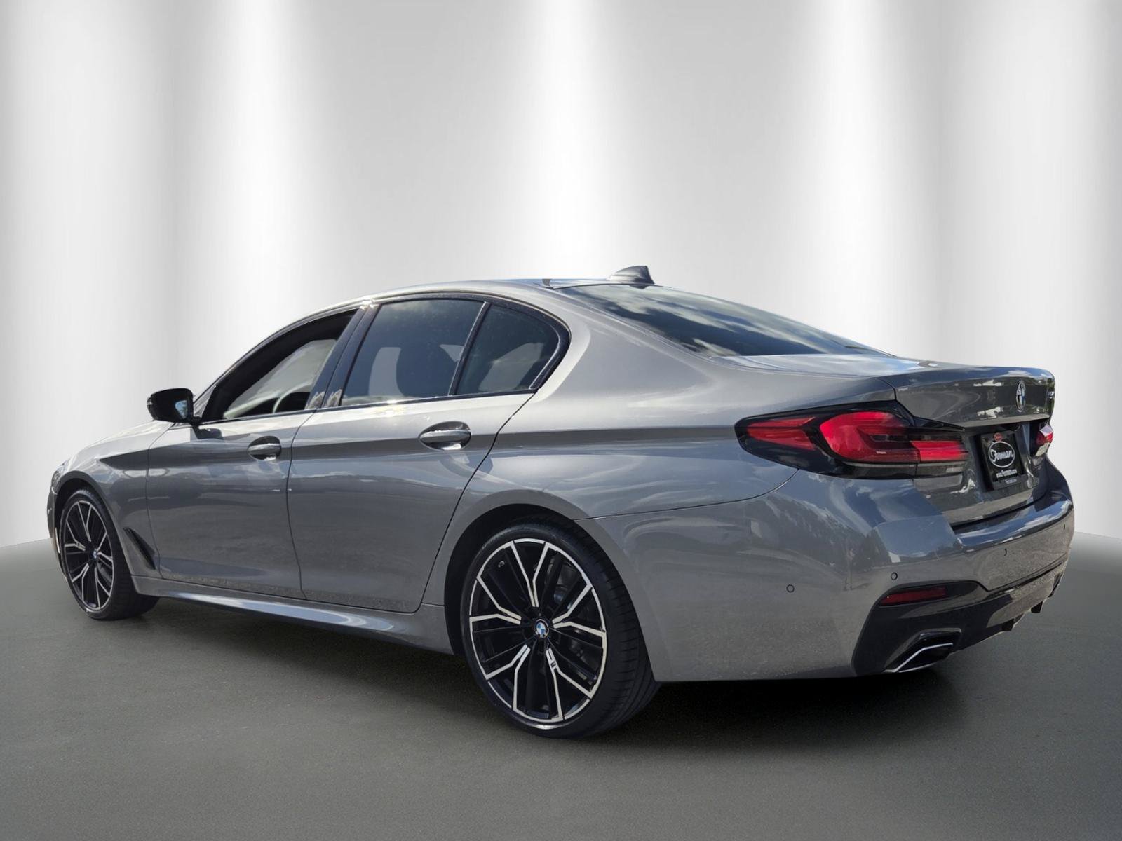 Certified 2023 BMW 540i w/ M Sport Package RWD image 5
