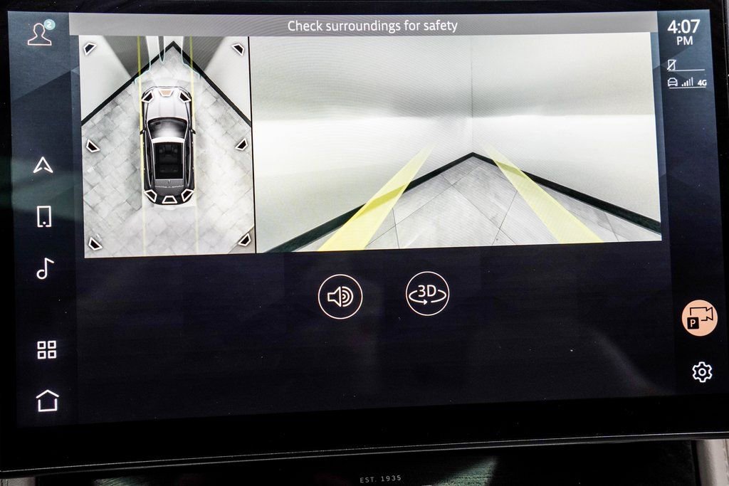 Used 2021 Jaguar F-PACE SVR image 29