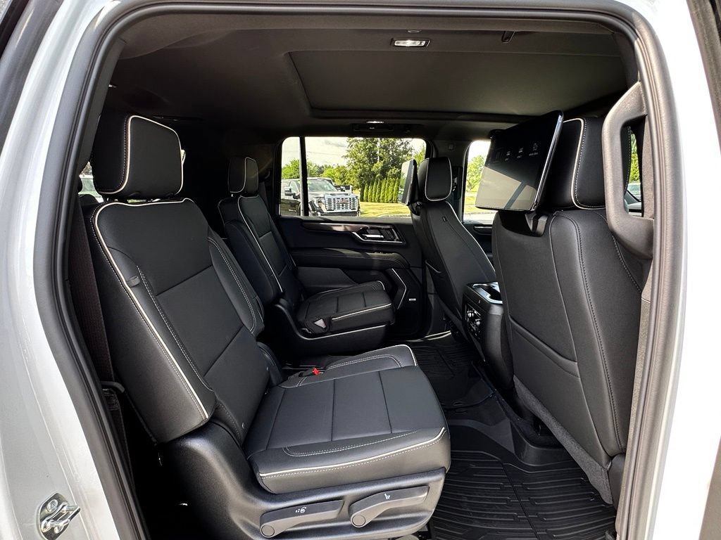 New 2026 GMC Yukon XL Elevation w/ Elevation Premium Package AWD/4WD image 14