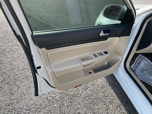 Used 2013 Volkswagen Jetta TDI image 14