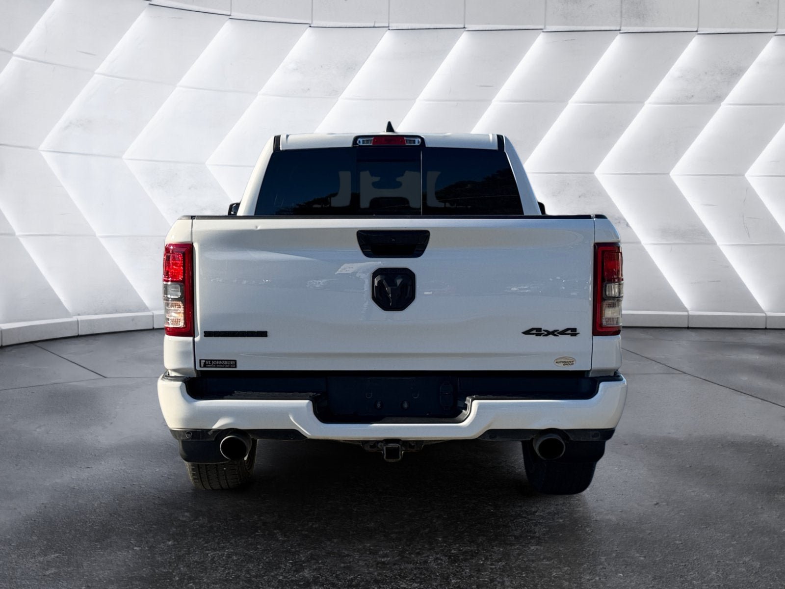 Used 2023 RAM 1500 Big Horn AWD/4WD image 4