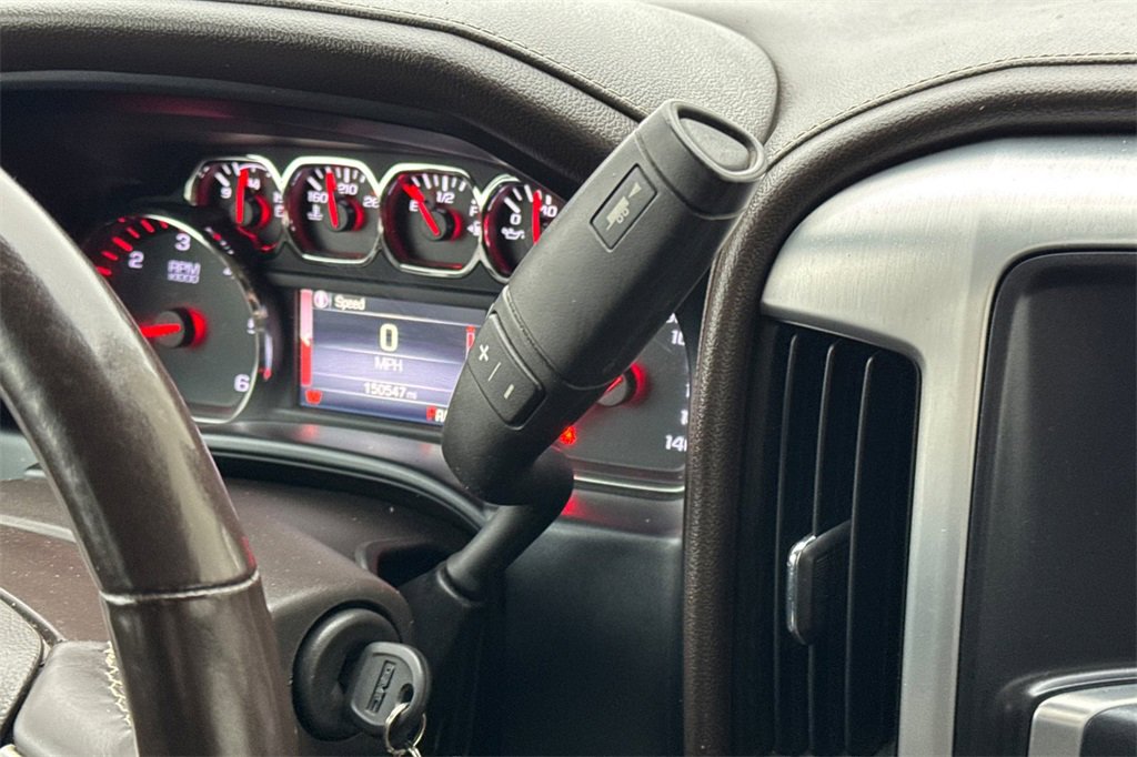 Used 2014 GMC Sierra 1500 SLT w/ SLT Crew Cab Value Package image 22