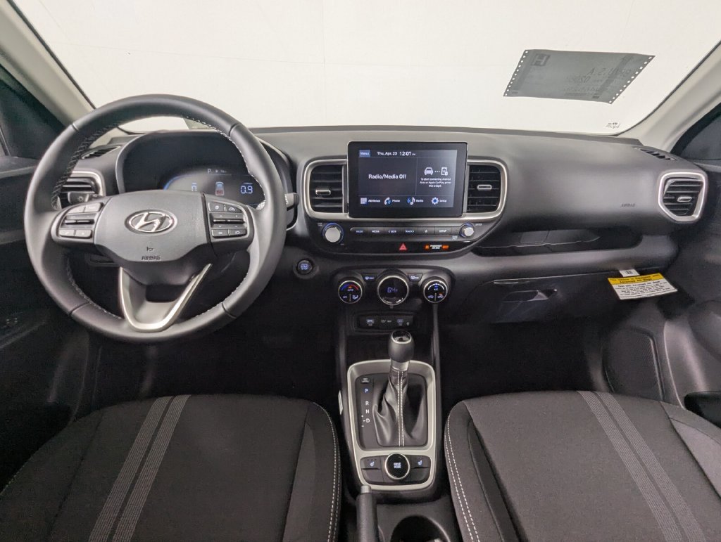New 2026 Hyundai Venue SEL FWD image 14