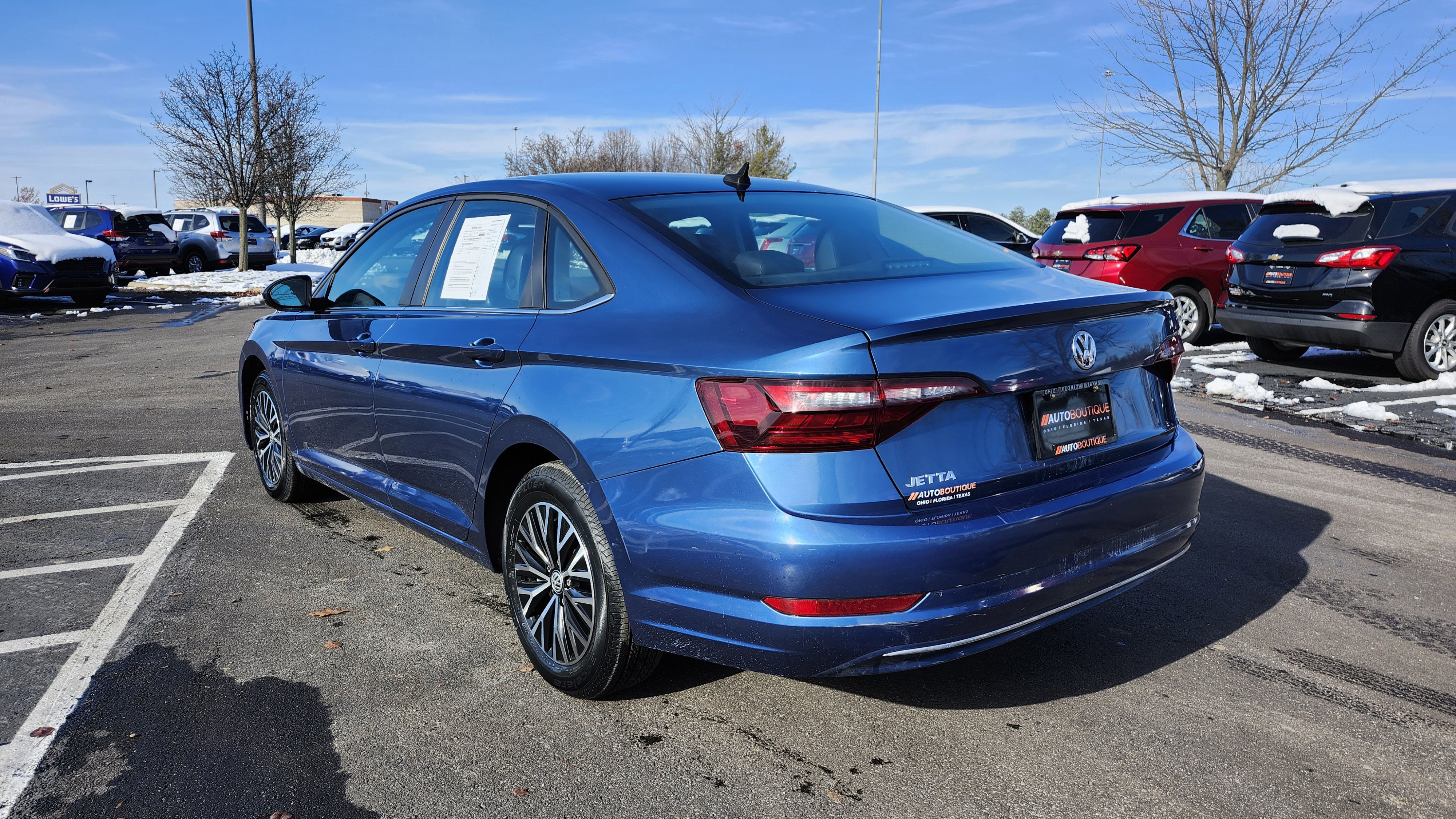 Used 2021 Volkswagen Jetta SE w/ SE Cold Weather Package image 15