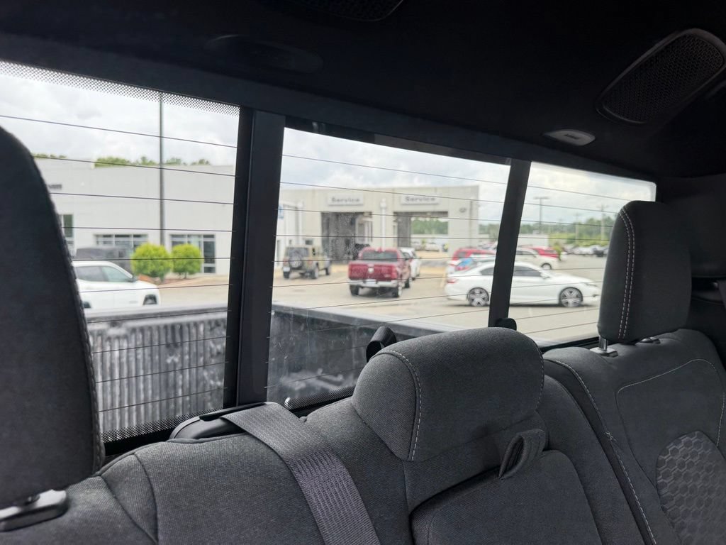 Used 2025 RAM 1500 Big Horn AWD/4WD image 37