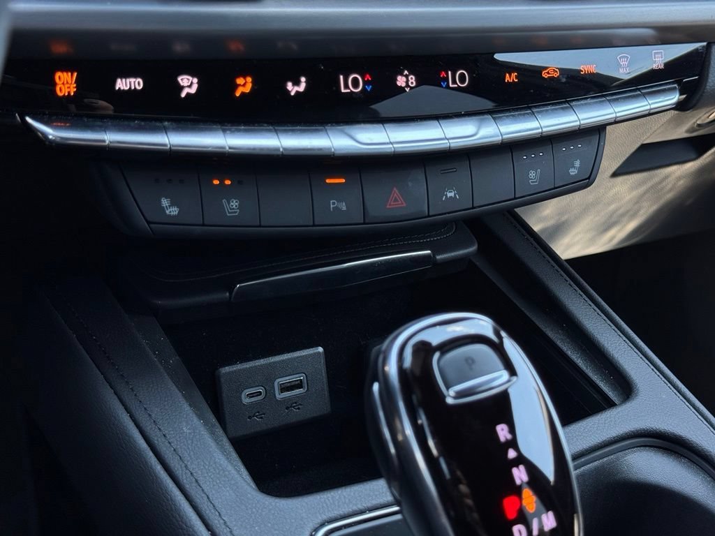 Certified 2024 Cadillac XT4 Sport FWD image 32