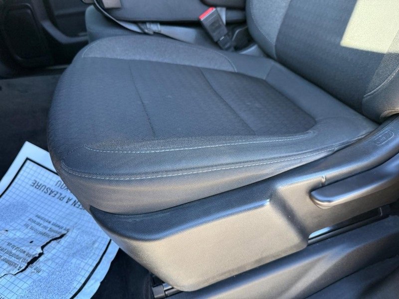 Used 2020 Chevrolet Silverado 1500 LT image 17