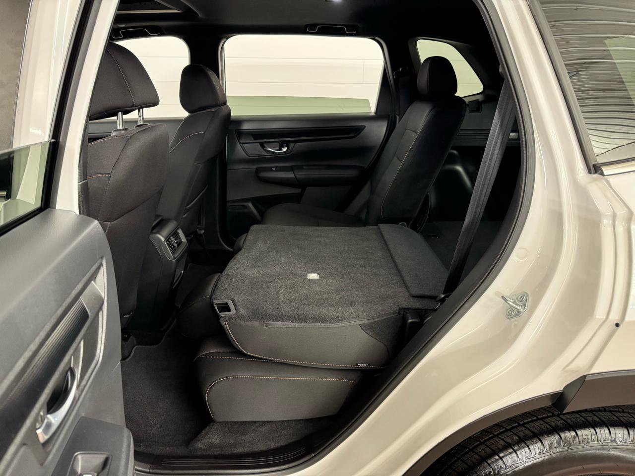 Used 2025 Honda CR-V Sport image 23