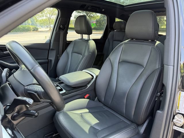 Used 2025 Audi Q7 3.0T Premium Plus AWD/4WD image 12