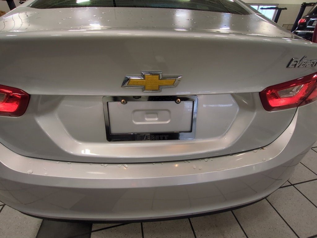 Used 2018 Chevrolet Malibu LS image 24