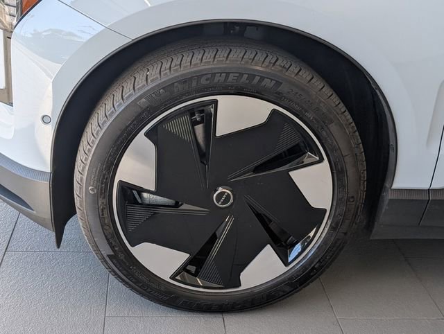 Used 2025 Volvo EX30 Ultra image 4