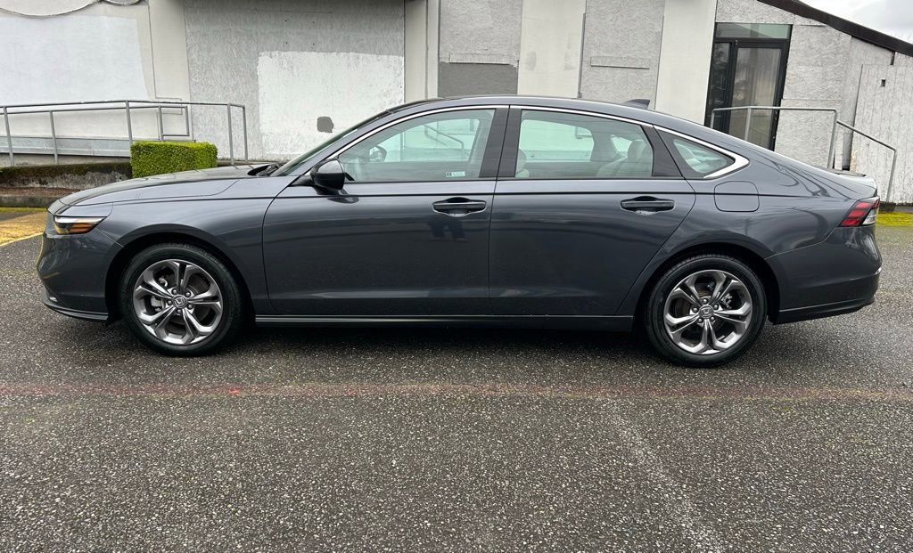 Used 2024 Honda Accord EX image 8