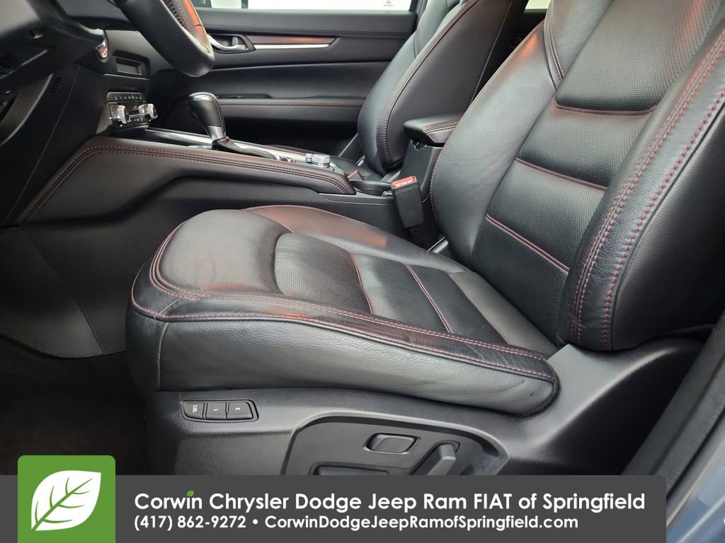 Used 2025 MAZDA CX-5 Carbon Edition image 19