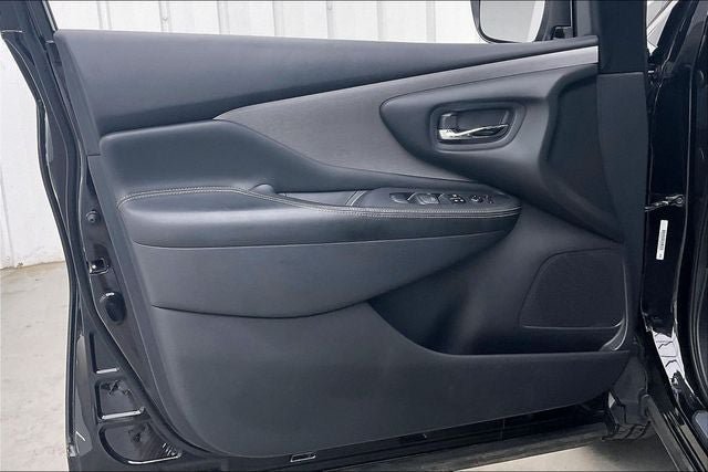 Used 2019 Nissan Murano S AWD/4WD image 20