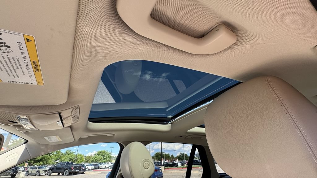 Used 2019 Mercedes-Benz GLC 300 4MATIC image 21