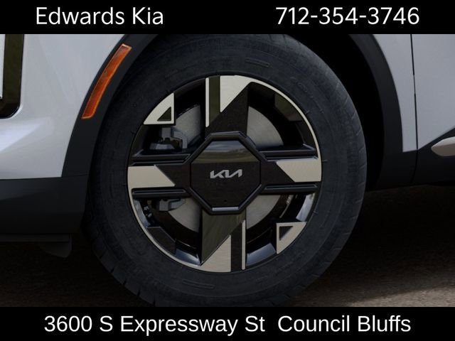 New 2026 Kia Sportage LX FWD image 11