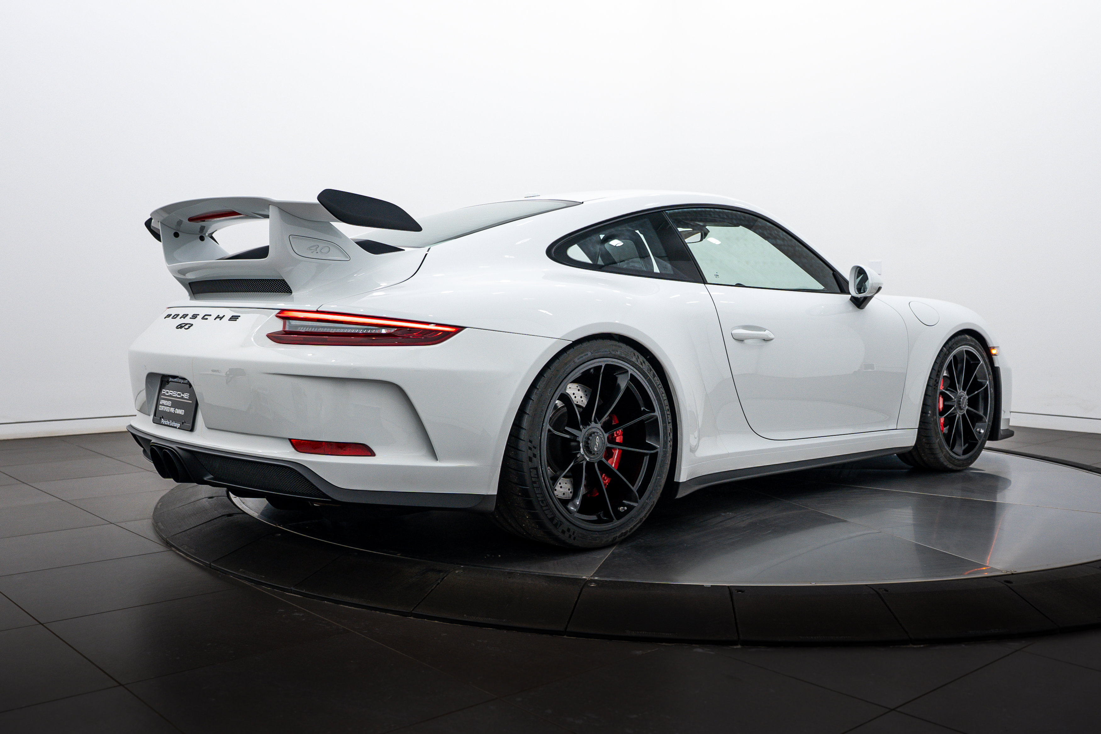 Certified 2018 Porsche 911 GT3 image 7