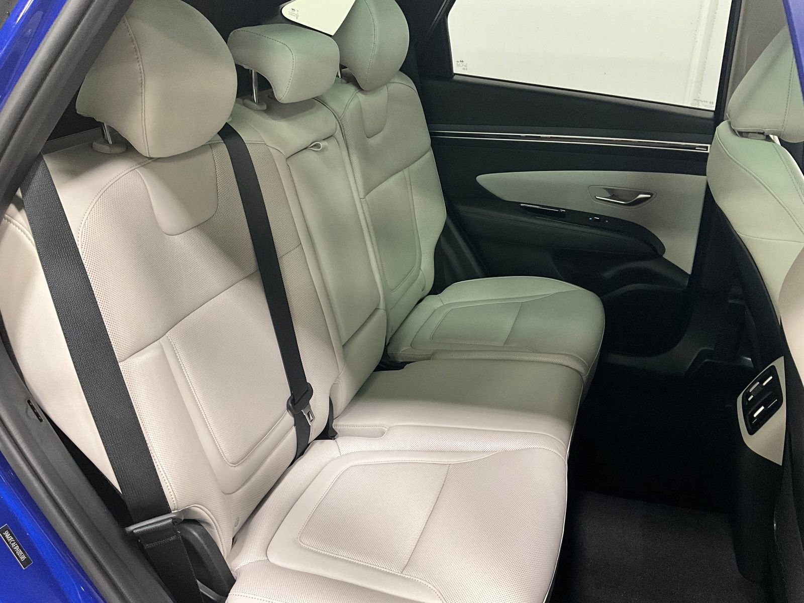 Used 2023 Hyundai Tucson Limited image 23