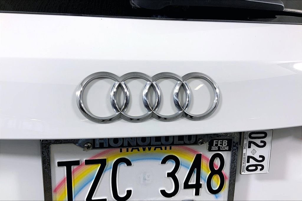 Used 2020 Audi Q3 2.0T Premium w/ Convenience Package image 31